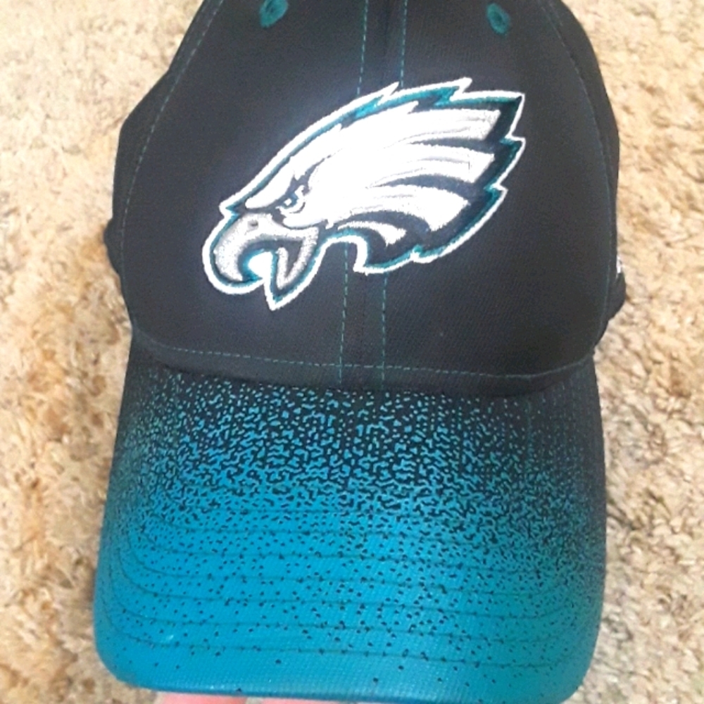 🏈Reebok Like New Eagle's Hat